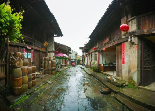 逃离潮湿的房屋